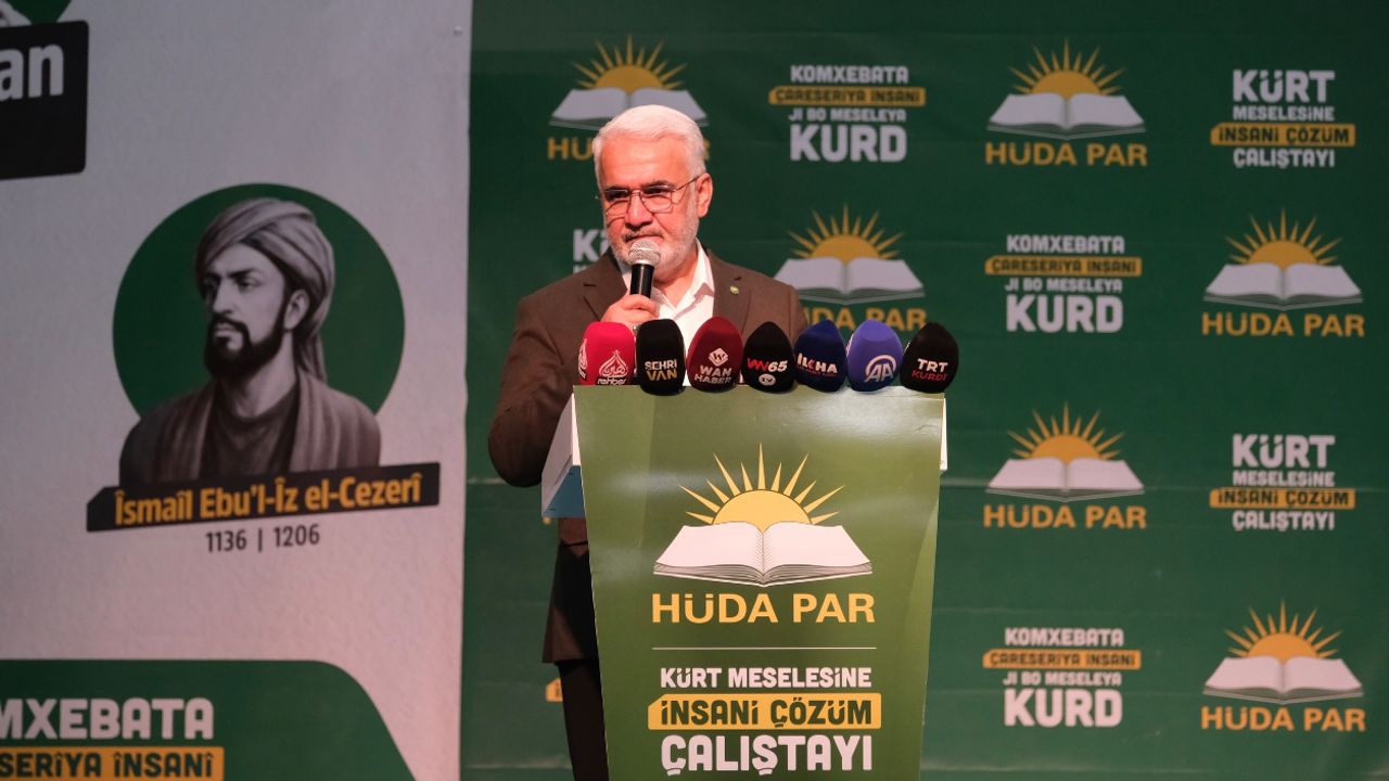 Zekeriya Yapıcıoğlu Van’da konuştu: Çözümün yolu adalettir