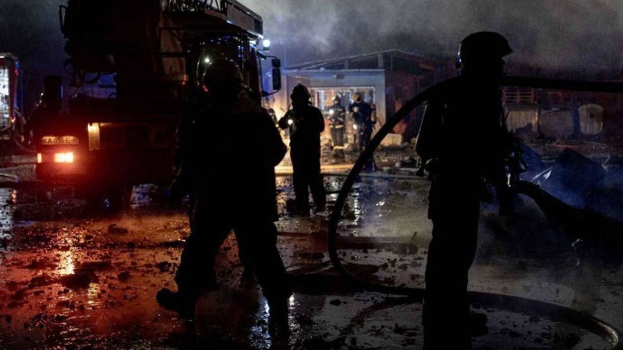 Kiev’de Hava Saldırısı: 3 Ölü, 6’sı Çocuk 29 Yaralı