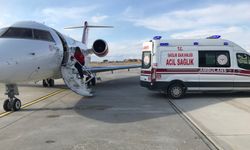 Van’da Tedavi Gören Yenidoğanlar, Ambulans Uçakla Sevk Edildi