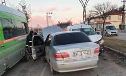 Van'da Trafik Kazası Yaralılar Var!