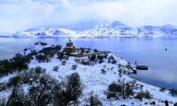 Van Gölü’ndeki Tarihi Adalar Hangileri?