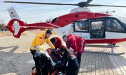 Bahçesaray’daki Hamile Hasta Ambulans Helikopterle Van’a Sevk Edildi