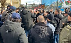 Van’da Kayyum Protestosuna Polis Müdahalesi