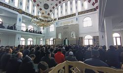 Van'da Gazze Camii İbadete Açıldı