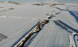 Mart Ayında Dondurucu Soğuk! Tarım Arazileri Karla Kaplandı!