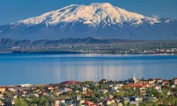 Van’da Hava Sürpriz Yapacak! Bahar mı Geliyor, Soğuklar mı Dönüyor?