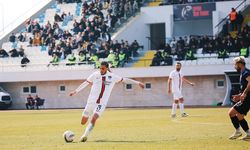 Bir Kırmızı Kartta Vanspor'a; Karar Penaltı