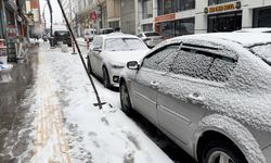 Vanlılara Ramazan Ayının ilk gününde kar sürprizi