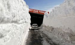 Van'da Uzun Süre Sonra Açılmıştı, Kaymakam Duyurdu: O Yol Yeniden Kapandı!