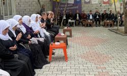 Vanlılar Önder'i Anıyor!