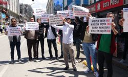 Van’da CHP Lideri Özgür Özel’e Pankartlı Protesto