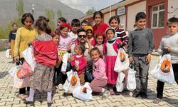 Van'dan Tüm Ülkeye Yayılıyor: Çocukların Yüzünü Güldüren Vakıf
