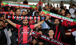 Amedspor Taraftarlarından Vanspor’a Sürpriz Destek!