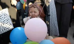 Gökyüzüne Uçan Balonlar Elif Azra İçindi… Küçük Melek Hayata Veda Etti