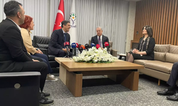 DEM ve MHP Bayramlaştı: Verilen Mesajlar Dikkat Çekti!