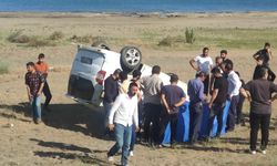Kontrolden Çıkan Otomobil Takla Attı: 2 Yaralı
