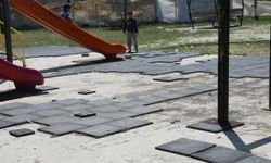 Sevgi Parkı’nda Yıkım! Kimliği Belirsiz Kişiler Parkı Parçaladı