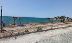 Van' da Bank Var Ama Oturacak Yer Yok!