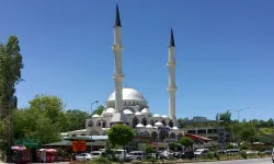 Van’da Cuma Hutbesinde “Torpil” Vurgusu