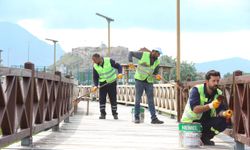 Van’da Ahşap Yürüyüş Yolları Bakımda!