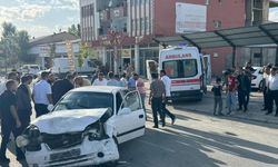 Feci Kaza: 3 Yaralı