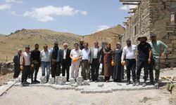Gürpınar’da Kırsal Yolların Değişimi Başladı!