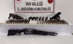 Van’da Jandarmadan Silah Operasyonu: 3 Gözaltı