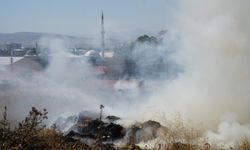 Erzurum’da ot yangını itfaiyenin zamanında müdahalesiyle söndürüldü