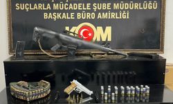 Van Emniyetinden Tefecilere Darbe