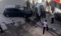 Kaza yapan otomobil yan yattı: 1 yaralı