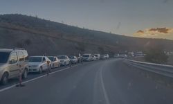 Pertek–Elazığ Feribot Seferlerine Rüzgar Engeli: Ulaşımda Aksamalar Yaşandı