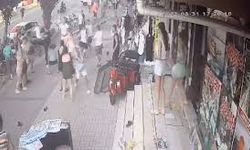 İşte O Anlar! Esnaf ile Turistler Birbirine Girdi, Ortalık Karıştı