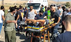 Mardin’de Trafik Kazası: 1’i çocuk 4 yaralı