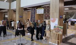 Zamanın İzi Tuşba’da: Ressamlar Tarihi Mekânları Tuvalde Yaşattı!