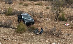 Mardin’de Şarampole Devrilen Otomobilde 2 Kişi Yaralandı