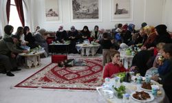 Van’da Yaşlı Bireylere Yönelik Müzikli Etkinlik Düzenlendi