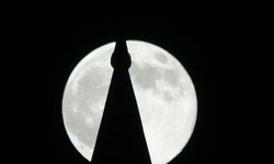 Süper Ay Van Semalarında Büyüledi