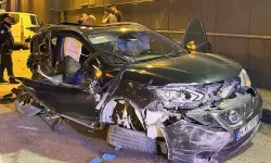 Kontrolden çıkan cip, hafif ticari araçla çarpıştı:Ölü ve yaralılar var!