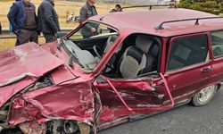 Trafik kazası:2'si ağır 4 yaralı