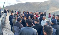 DEM Parti Van Milletvekili Buldan’dan Zernek Barajı Tepkisi: “Aynı Yerde 1 Ayda 7 Genci Kaybettik”