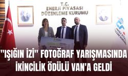 "Işığın İzi" Fotoğraf Yarışmasında İkincilik Ödülü Van'a Geldi!