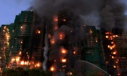 Hong Kong’da 31 Katlı Gökdelende Yangın: Ölü Sayısı 13’e Çıktı