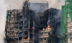 Hong Kong'daki Yangında Bilanço Ağırlaşıyor: Can Kaybı 75'e Yükseldi