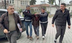 Samsun’da Üvey Oğlunu Bıçaklayarak Öldüren Şahıs ve Oğlu Adliyeye Sevk Edildi