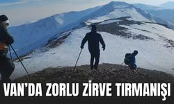 Van’ın 3 Bin 395 Metrelik Vavira (Çeper) Dağı’na Zorlu Zirve Tırmanışı