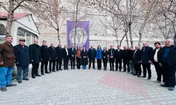 Van Şoförler Cemiyeti Başkanı Emin Tuğrul, DEM Parti İl Örgütü’nü Ziyaret Etti