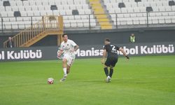 Manisa FK–Vanspor Maçında İlk Yarı Sona Erdi! Vanspor Devreye 1–0 Önde Girdi