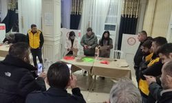 Van Bakkallar Odası’nda Eser Adıyaman Güven Tazeledi