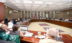 Van Gölü İçin Alarm Zili: YYÜ’den Su Seferberliği Kararı