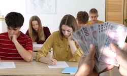 Van Muradiye’de YKS Adaylarına Başvuru Ücreti Desteği